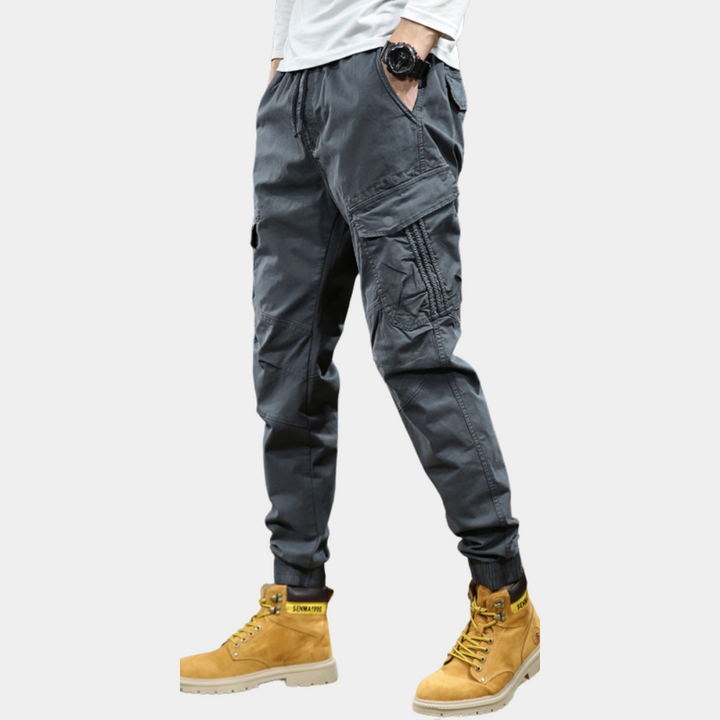 Daan - Stylische Herren-Cargohose mit vielen Stauraumtaschen