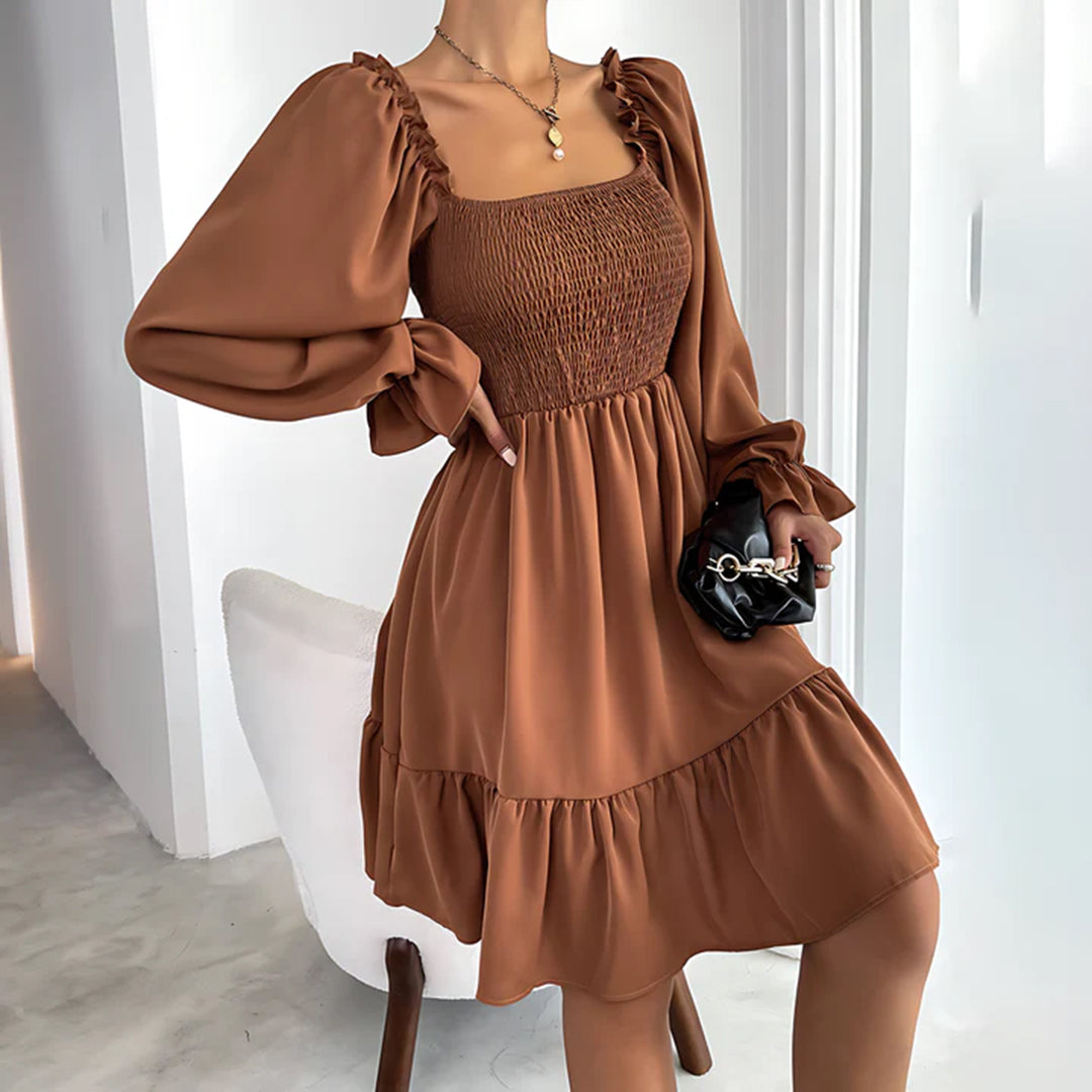 ARIA - Elegantes Kleid mit raffinierten Rüschen