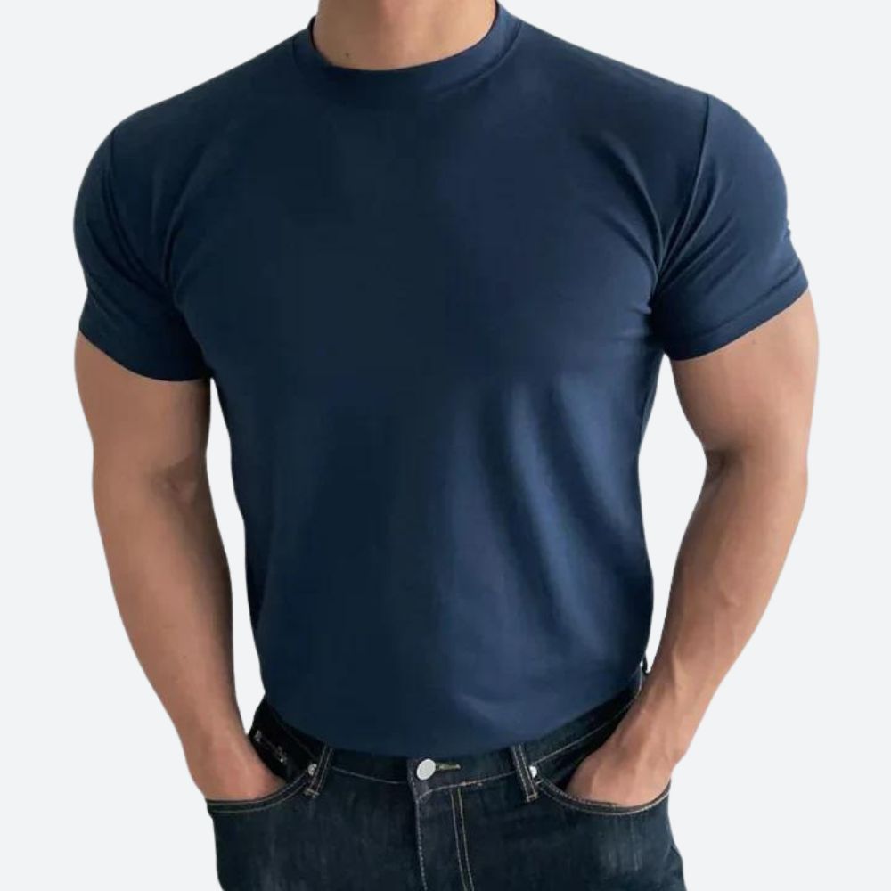 Stylisches Muscle-T-Shirt für Männer - Dennis Model