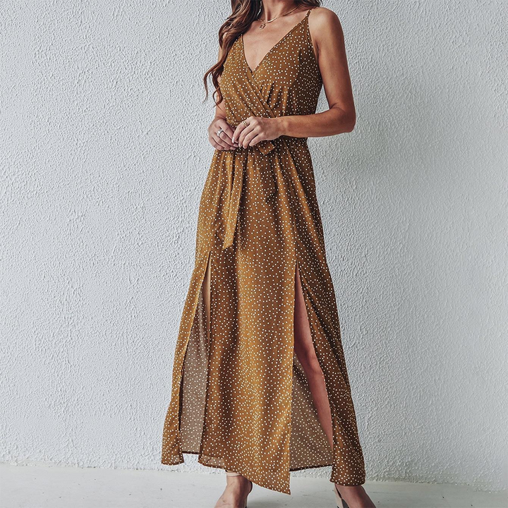 EIRINI - Elegantes Maxikleid mit verführerischem Schlitz