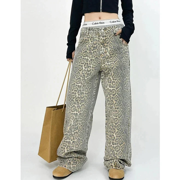 Gilda - Stylische Retro-Hose mit trendigem Leopardenprint