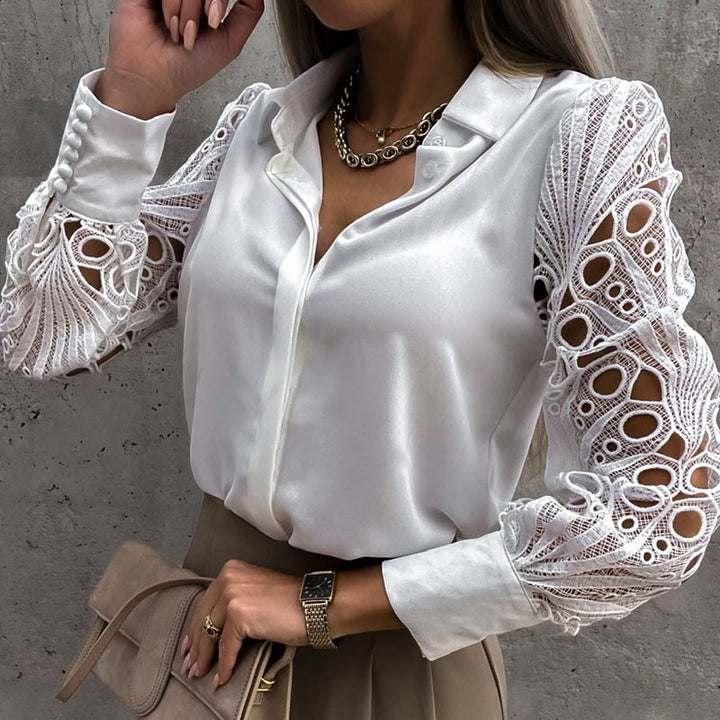 Elin - Modische und bequeme Damenbluse mit feinen Spitzendetails